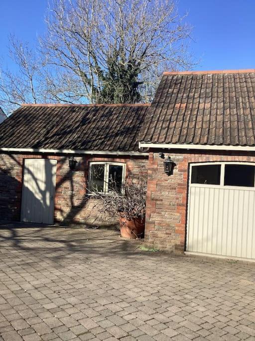 Villa Harcombe Barn Near Bristol Exterior foto